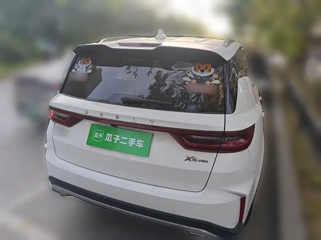Geely Vision X6 — миниатюра 3