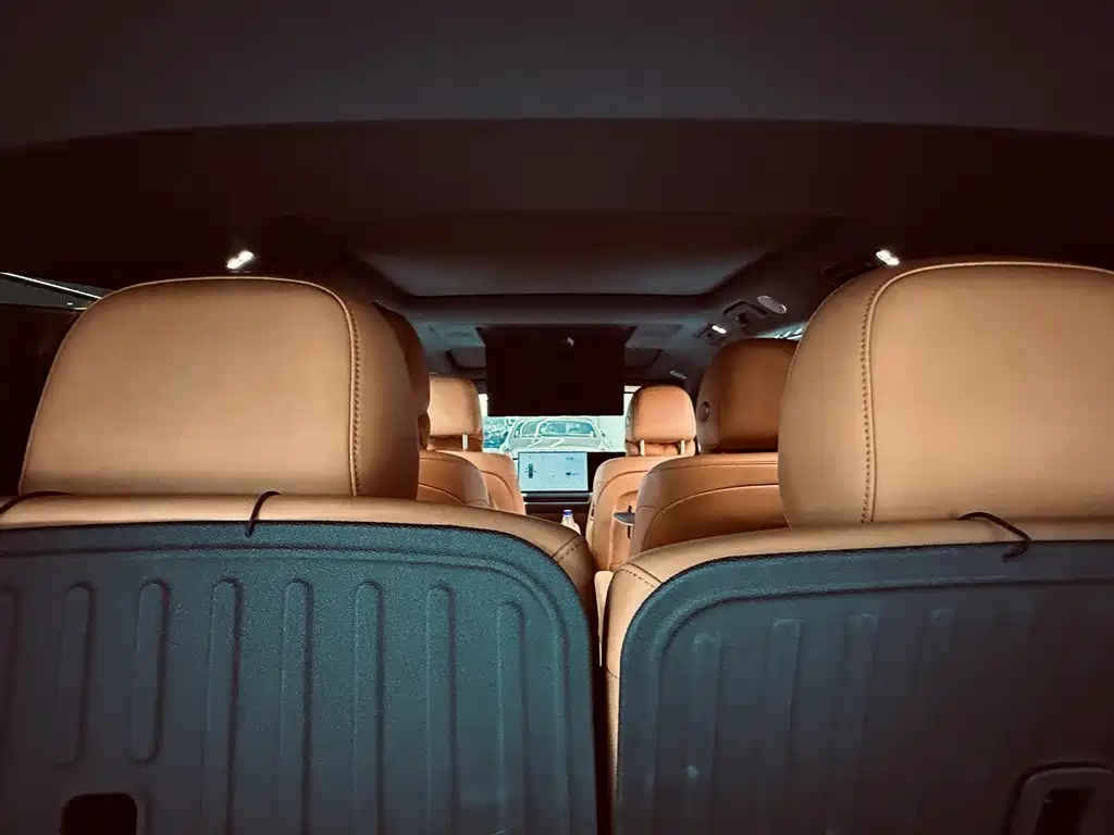 Li Auto Li i8 — миниатюра 19