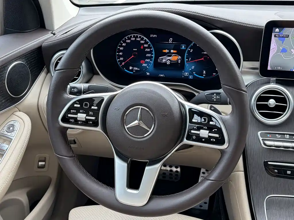 Mercedes-Benz GLC 2022 GLC 300 4MATIC SUV