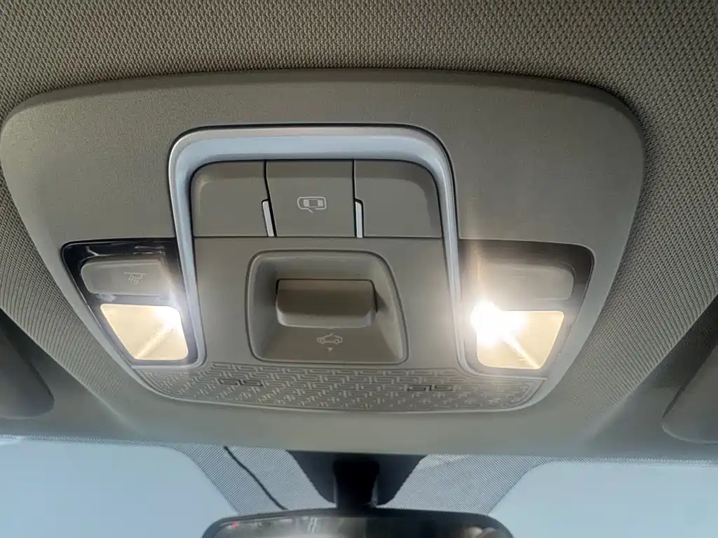 GEELY AUTOMOBILE BINYUE