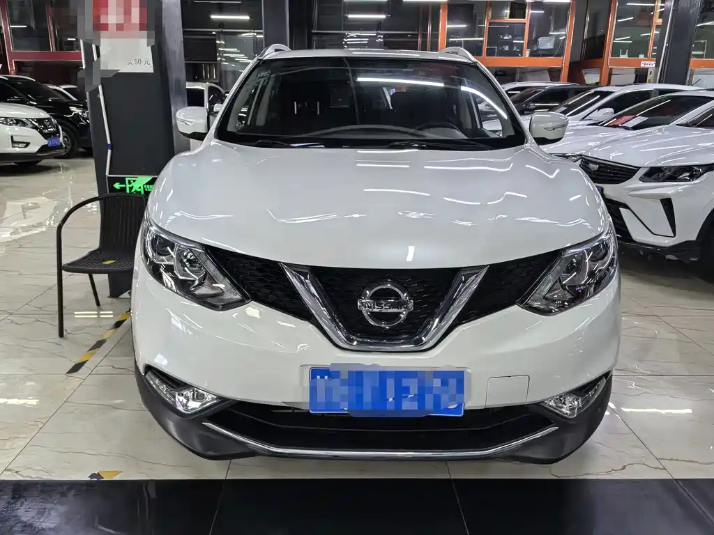 Nissan Qashqai — миниатюра 2