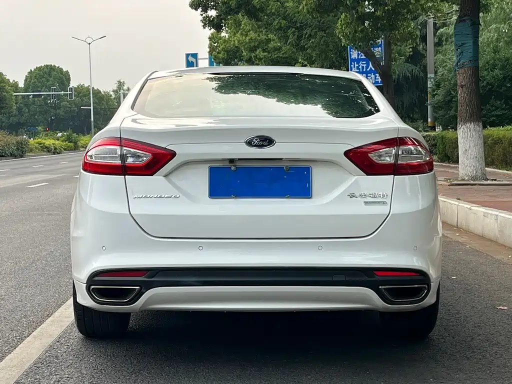 Ford Mondeo 2013 1.5L GTDi180 Fashion