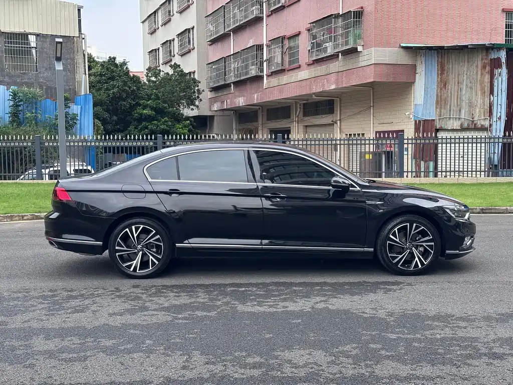 Volkswagen Magotan — миниатюра 11
