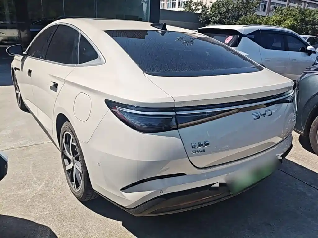 BYD Seal 07 DM-i — миниатюра 5