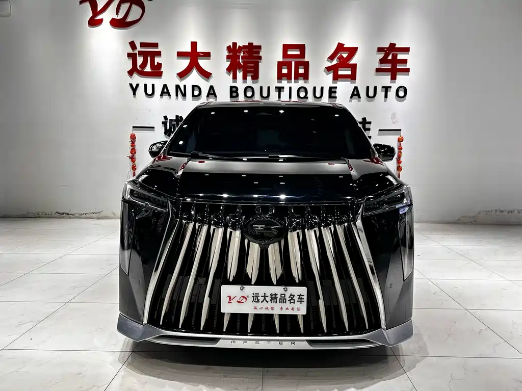 GAC TRUMPCHI M8