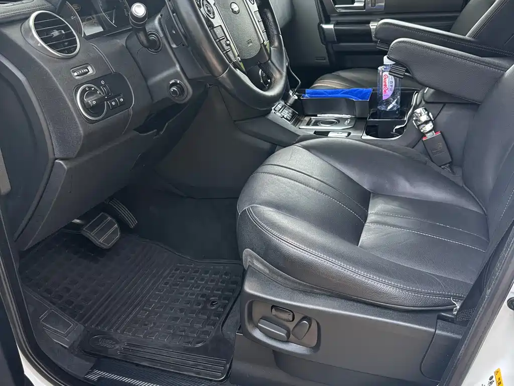 Land Rover Discovery 2015 3.0 SDV6 HSE