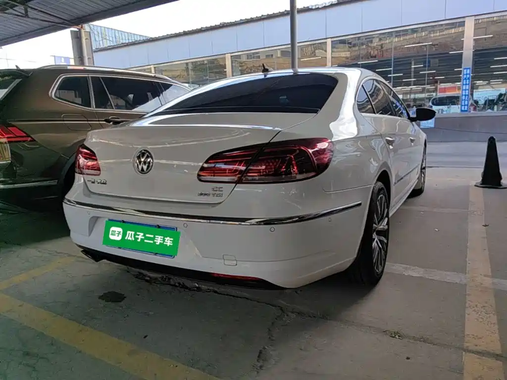 Volkswagen CC — миниатюра 7