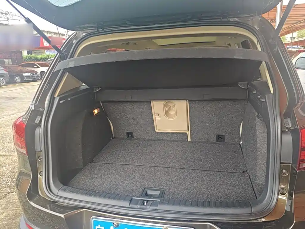 Volkswagen Tiguan — миниатюра 19
