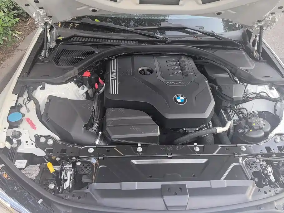 BMW 3 Series — миниатюра 10