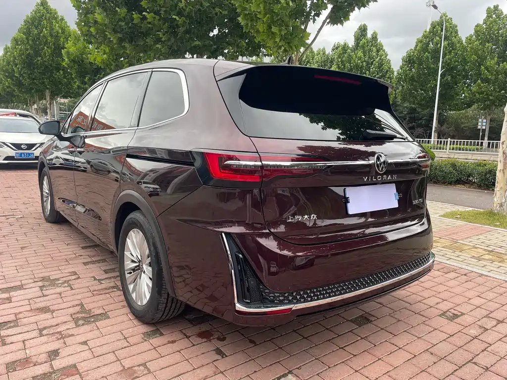 Volkswagen Viloran 2022 330TSI