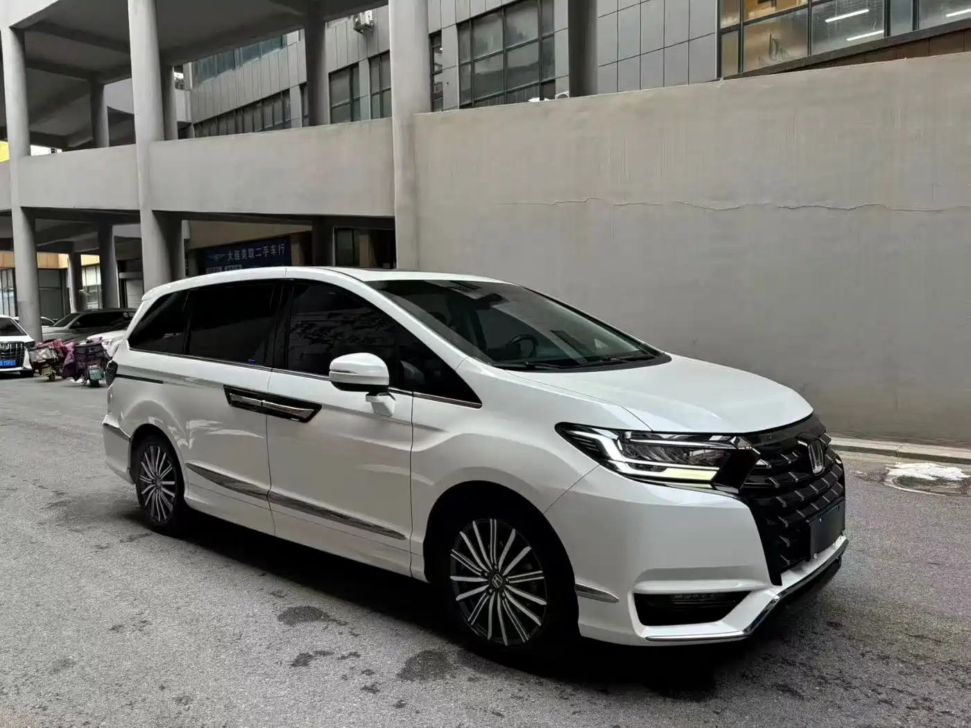 Honda Elysion