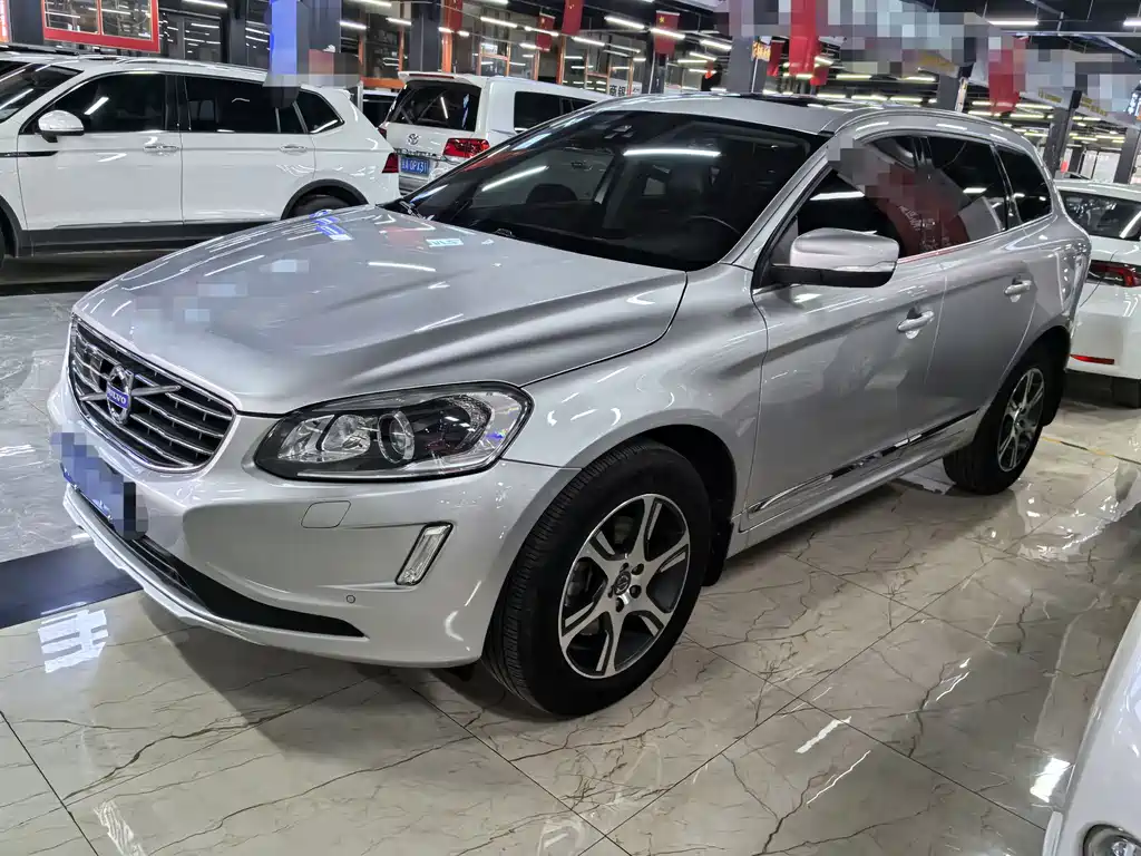 Volvo XC60 2015