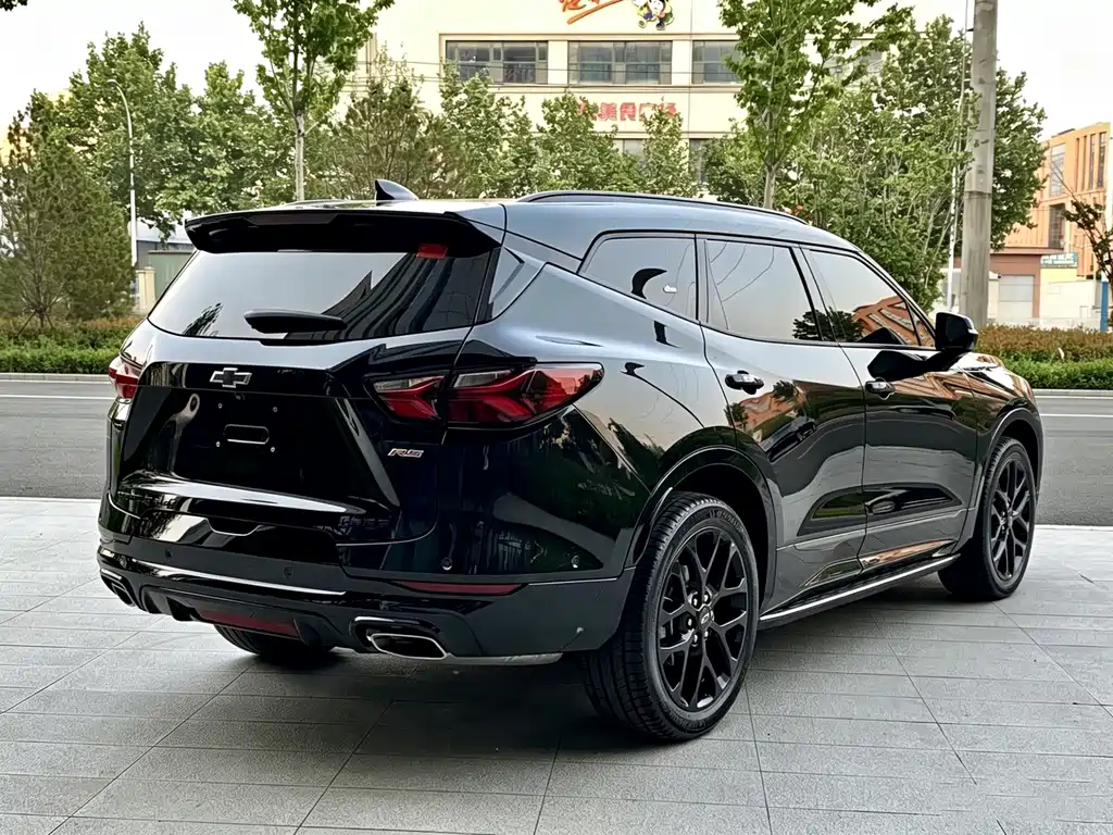 Chevrolet Blazer 2022 650T RS Twin-Clutch 7 мест