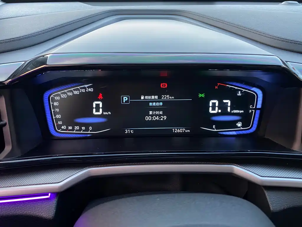 Hyundai Custo — миниатюра 8