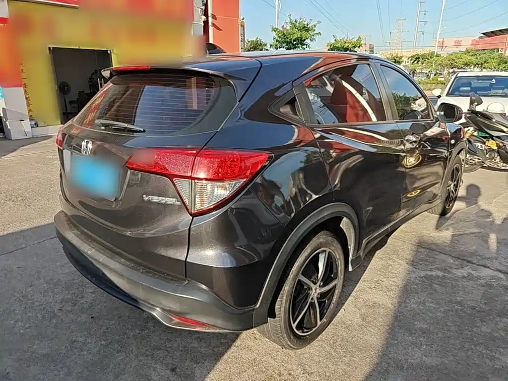 Honda Vezel — миниатюра 7
