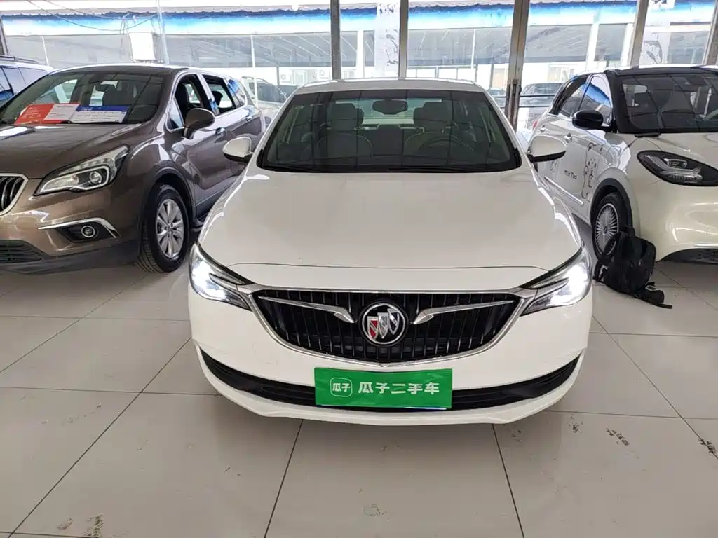 Buick Excelle — миниатюра 3