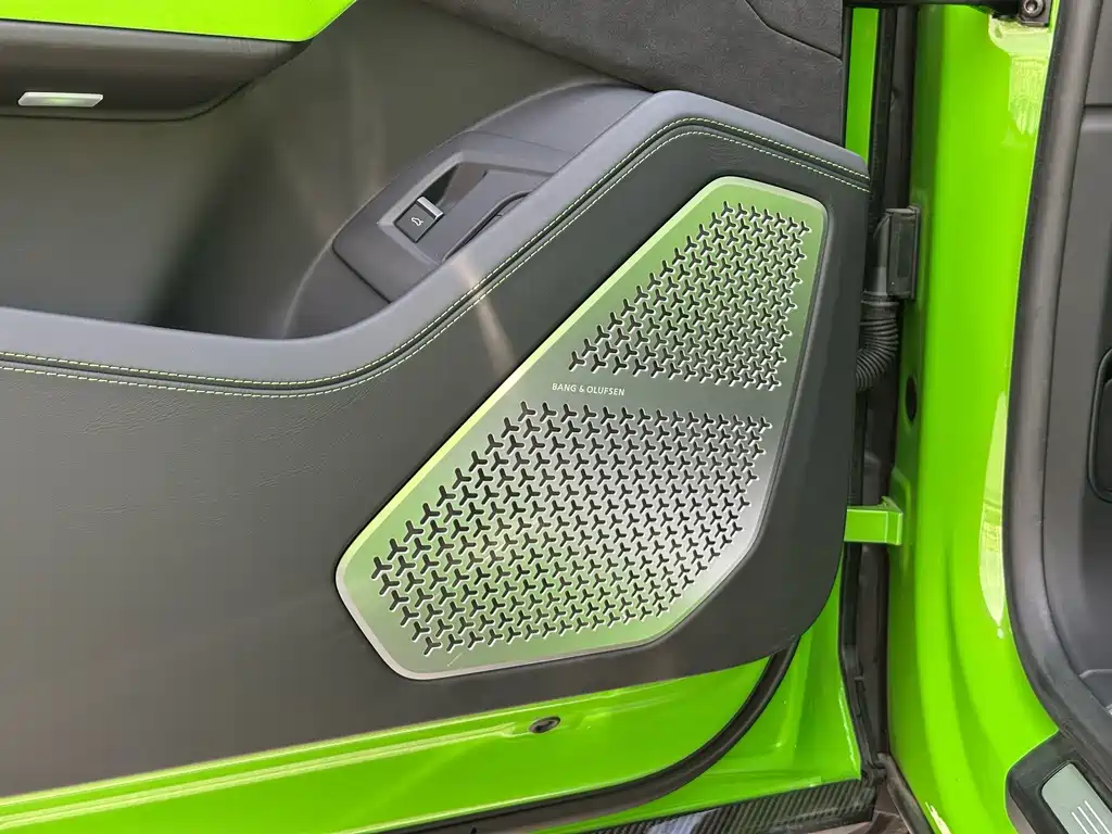 Lamborghini Urus — миниатюра 33