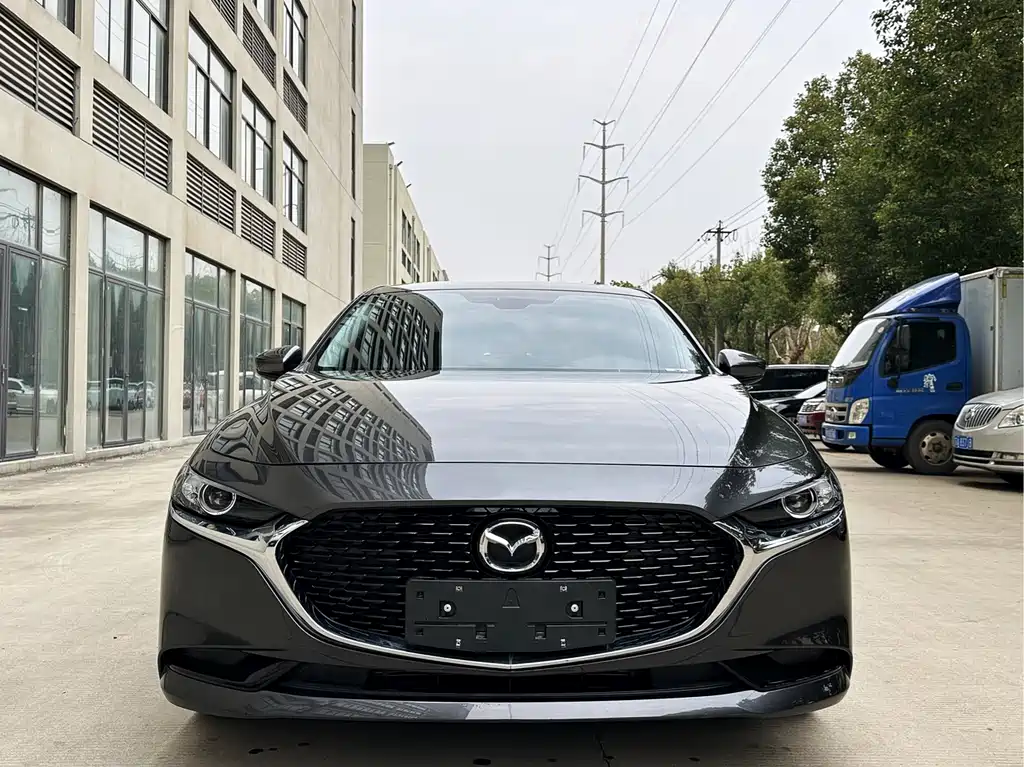 MAZDA 3 ANGKESAILA