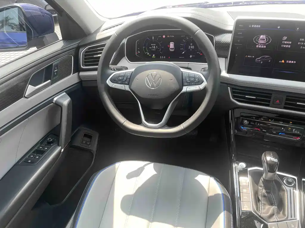 Volkswagen Tayron GTE — миниатюра 14