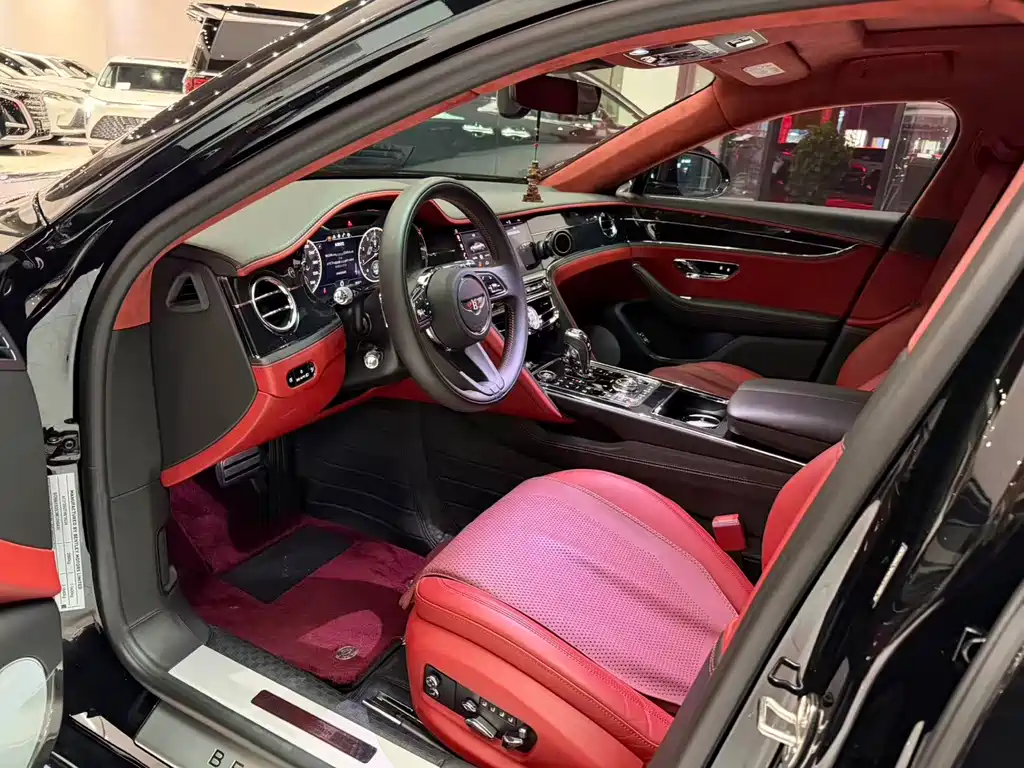 Bentley Flying Spur — миниатюра 5