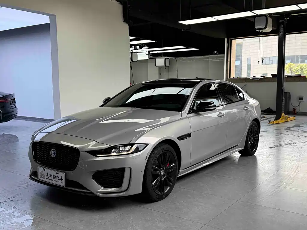 Купить Jaguar XEL