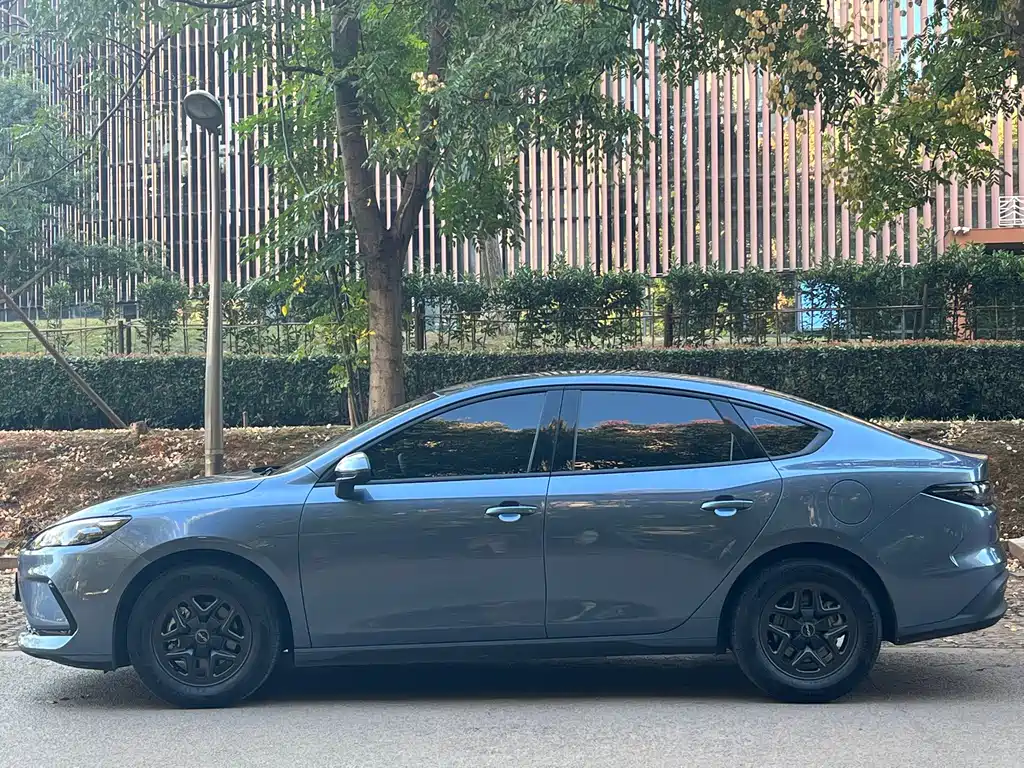 BYD Seal 05 DM-i — миниатюра 4