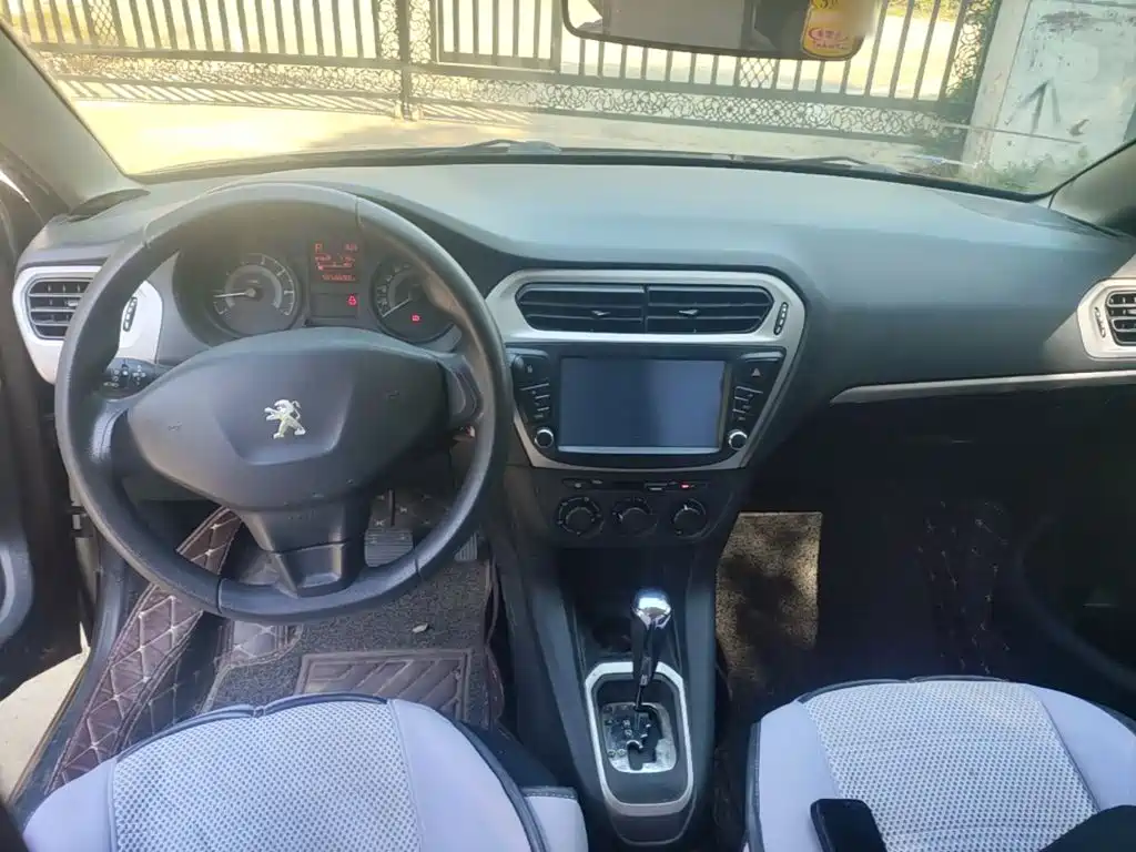 Peugeot 301 — миниатюра 10