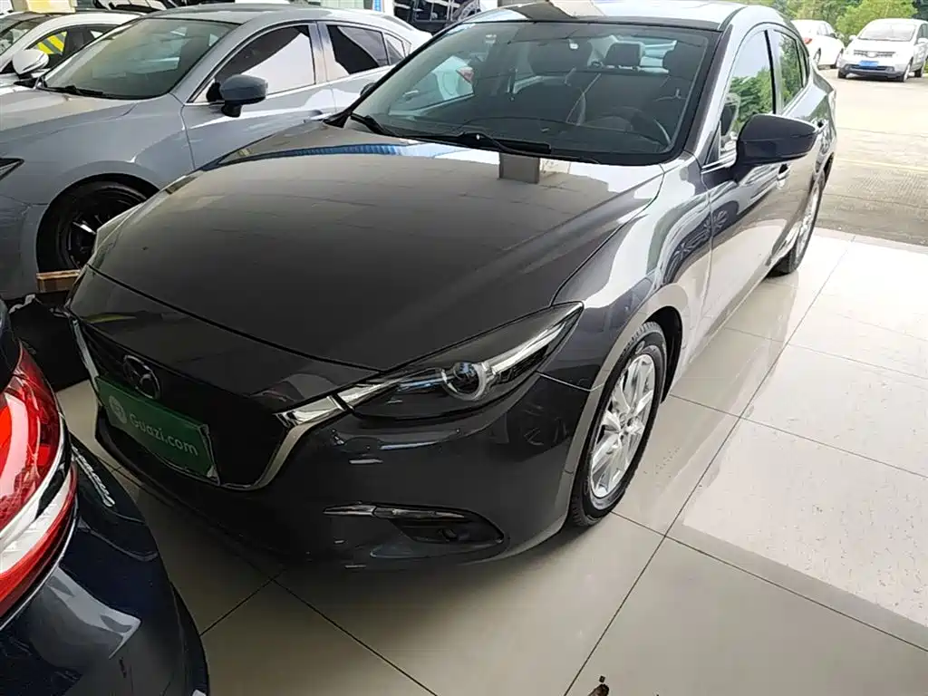 Купить Mazda 3 Axela