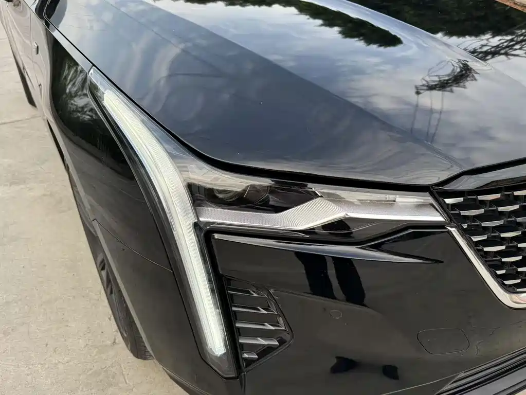 Cadillac CT4 — миниатюра 14
