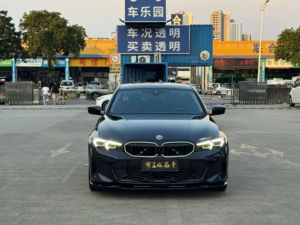 BMW 3 Series — миниатюра 2