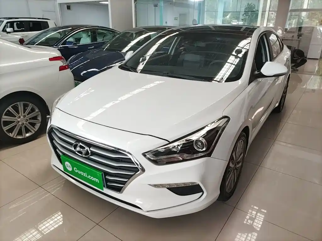 Hyundai Mistra — миниатюра 2