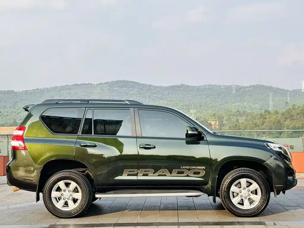 Toyota Land Cruiser Prado 2014 4.0L AT TX