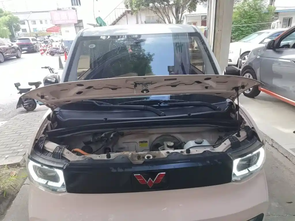 Wuling MINIEV — миниатюра 20