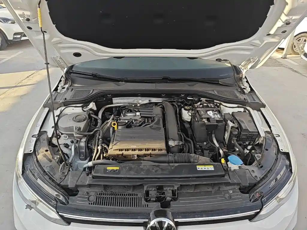 Volkswagen Golf — миниатюра 20