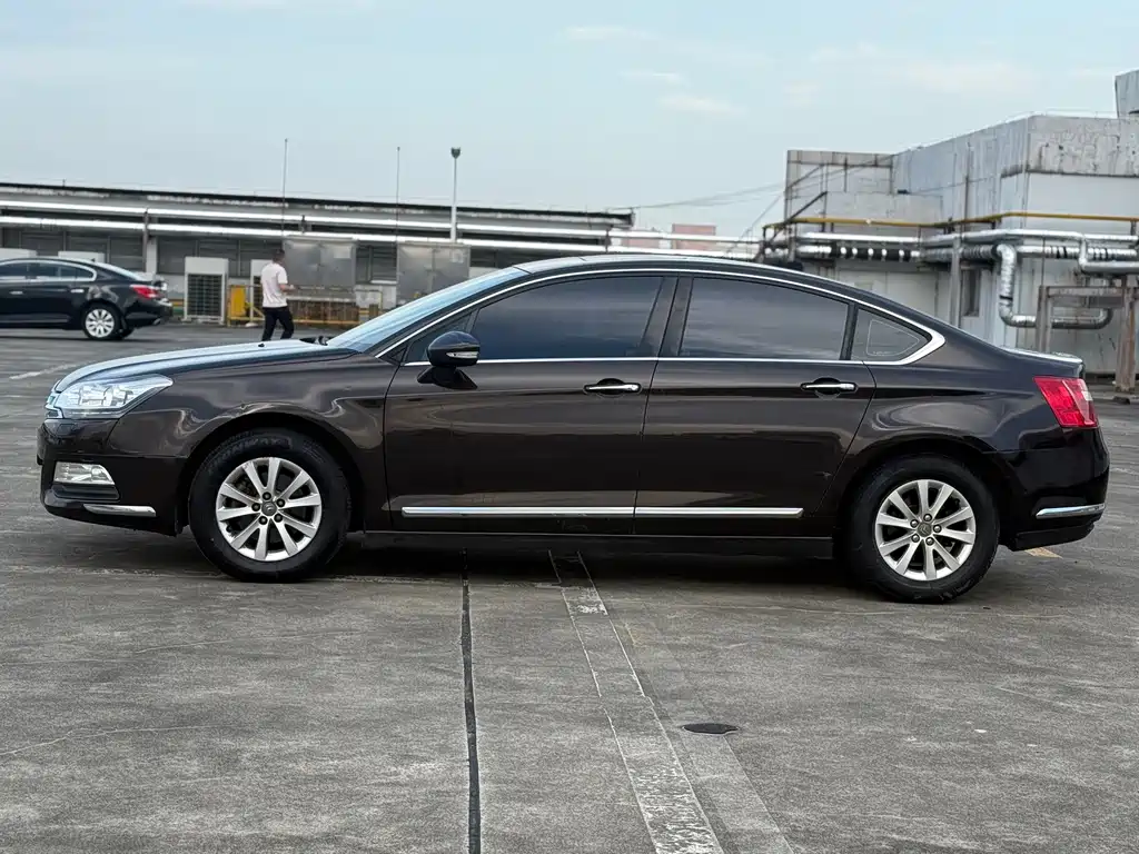 Citroen C5 — миниатюра 7