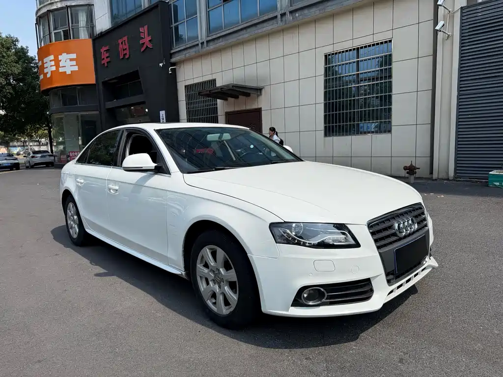 Audi A4L — миниатюра 3