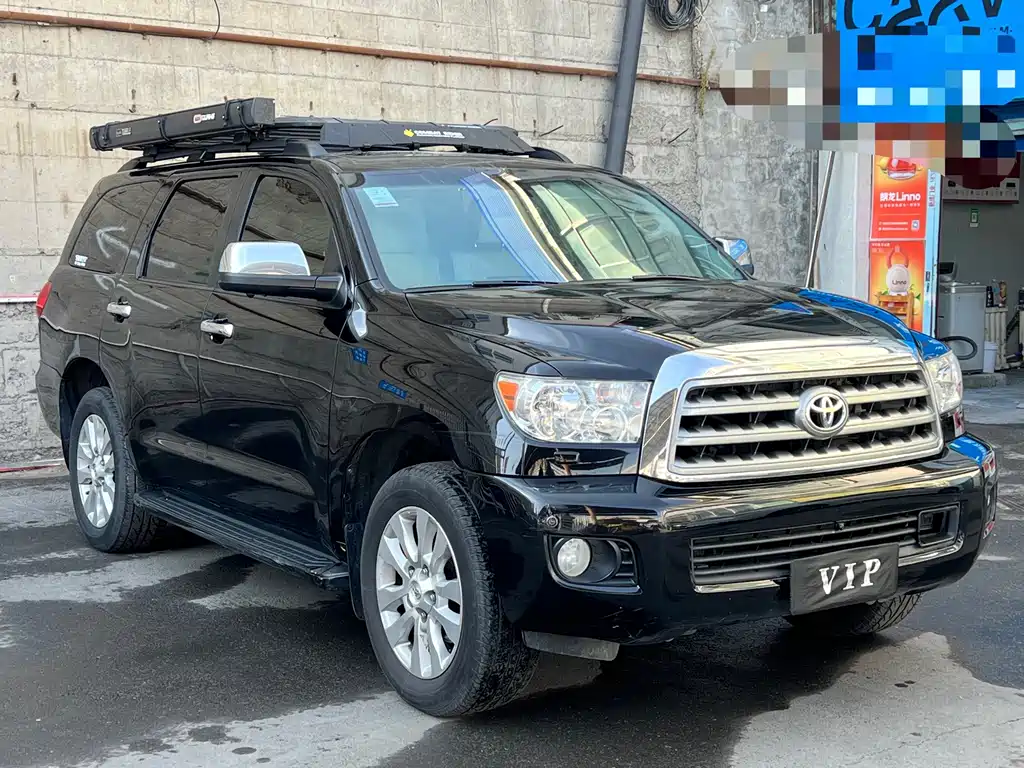 Toyota Sequoia — миниатюра 3