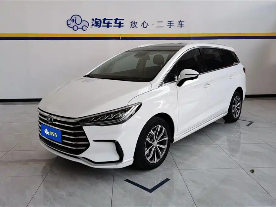 BYD SONG MAX