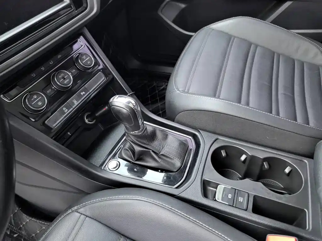 Volkswagen Touran — миниатюра 14