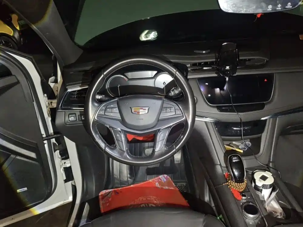 Cadillac XT5 — миниатюра 13