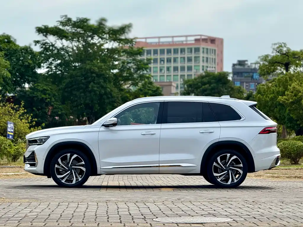 GEELY AUTOMOBILE XINGYUE L