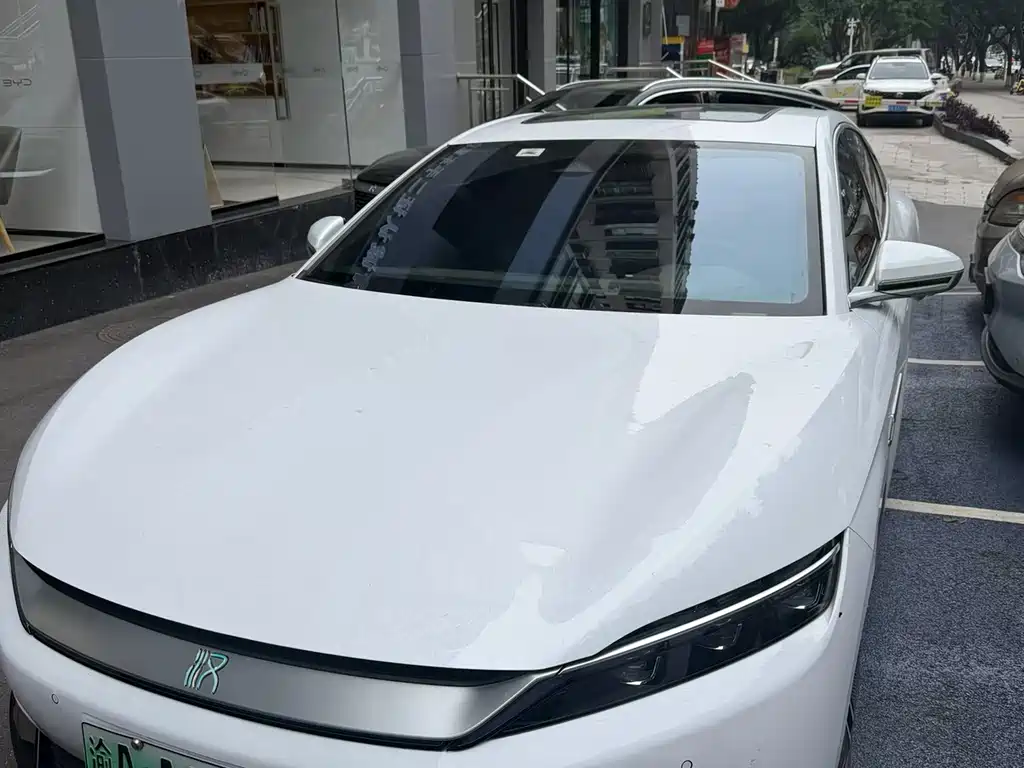 Byd Han 2023
