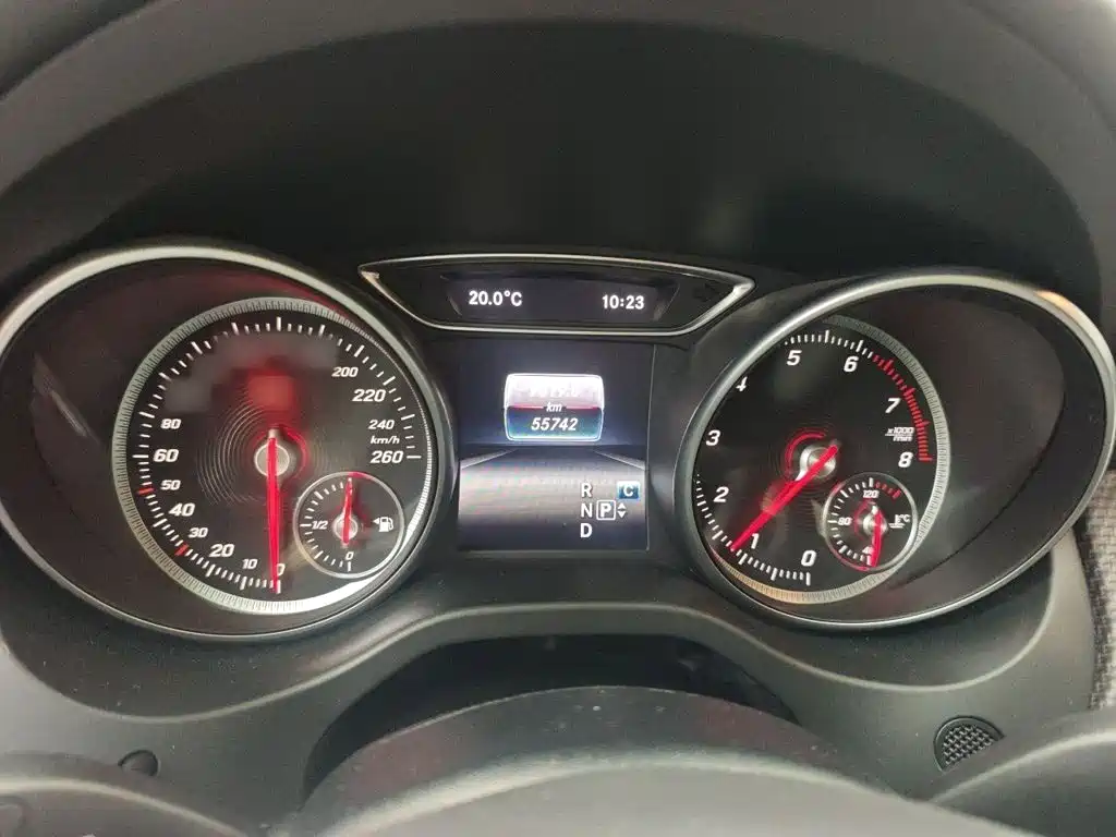 Mercedes-Benz GLA — миниатюра 4
