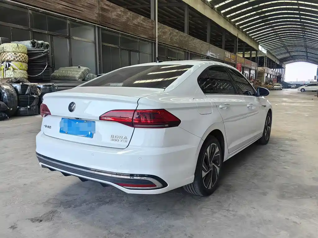 Volkswagen Bora — миниатюра 6