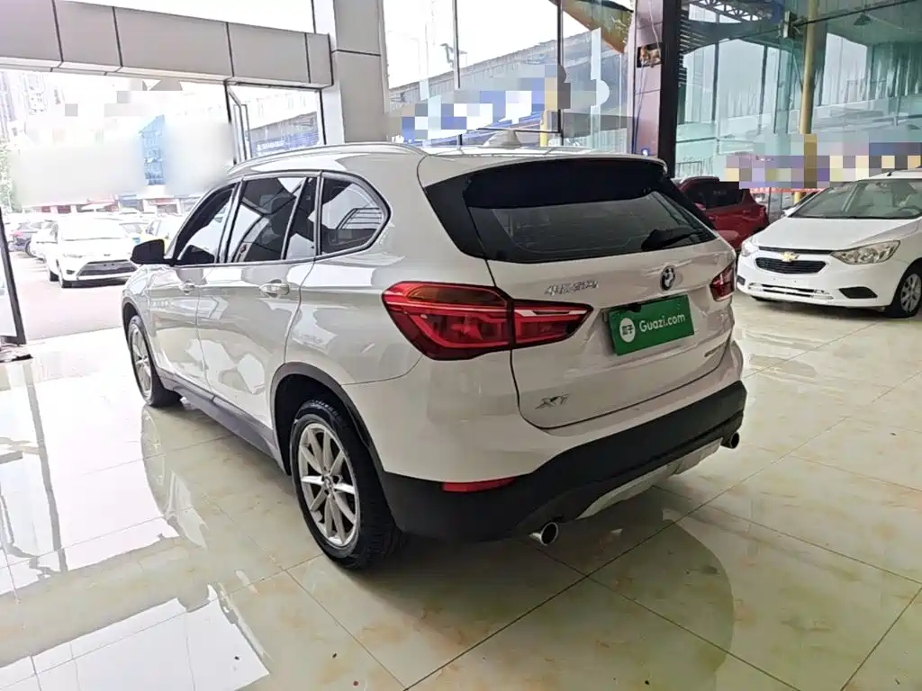 BMW X1 — миниатюра 5
