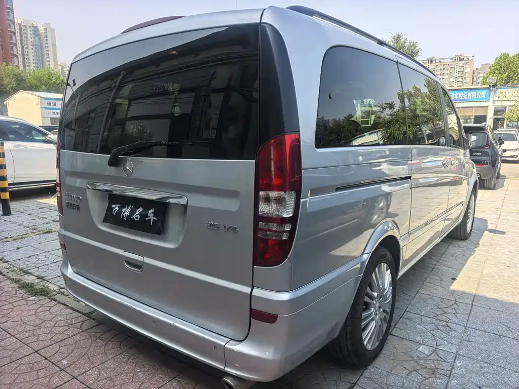Mercedes-Benz Viano — миниатюра 13