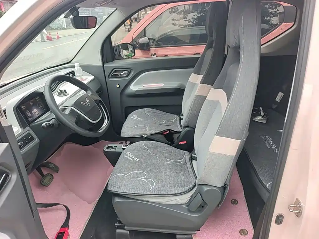 Wuling MINIEV — миниатюра 15
