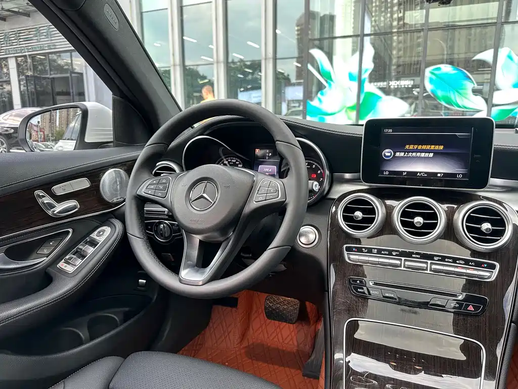 Mercedes-Benz GLC — миниатюра 26