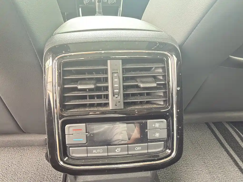 Volkswagen Passat — миниатюра 19