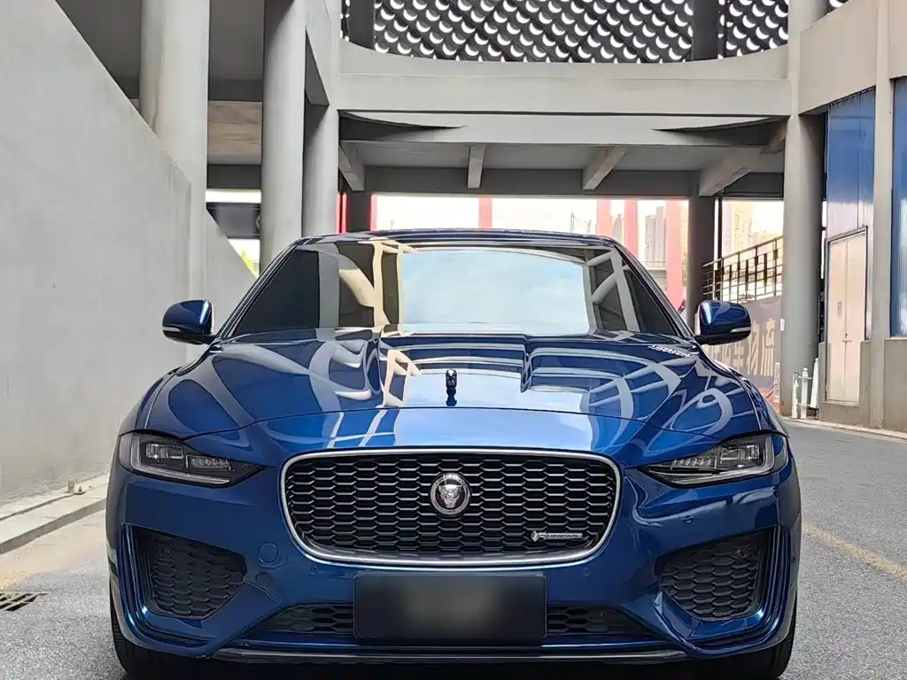 Jaguar XEL — миниатюра 3